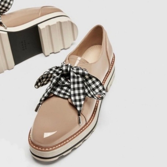 ZARA Patent Lace Up Beige Tan Lug Chunky Sole Shoes Loafers Gingham Laces 40 9 - Picture 2 of 7